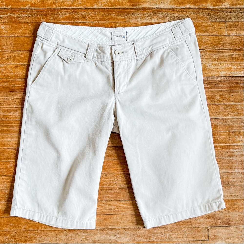 Y2K Abercrombie & Fitch Low Rise Bermuda Shorts Size 6 Fits Like Size 4